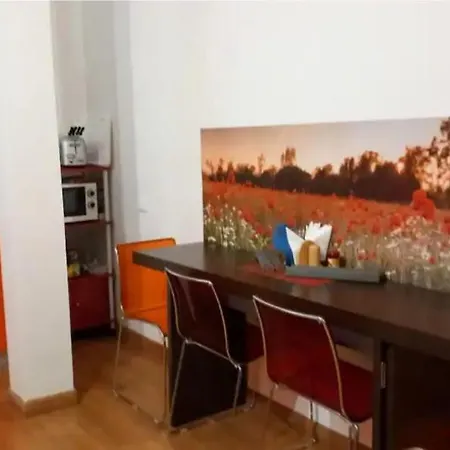 Castello Privata, Nell'appartamento Condiviso * Cagliari